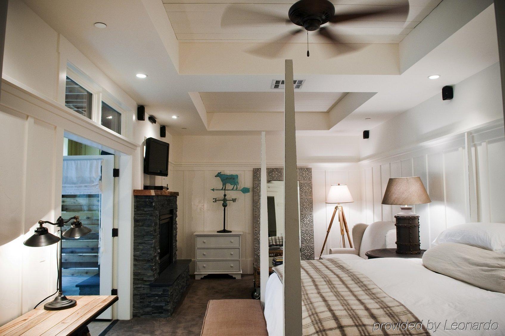 Farmhouse Inn Forestville Екстериор снимка