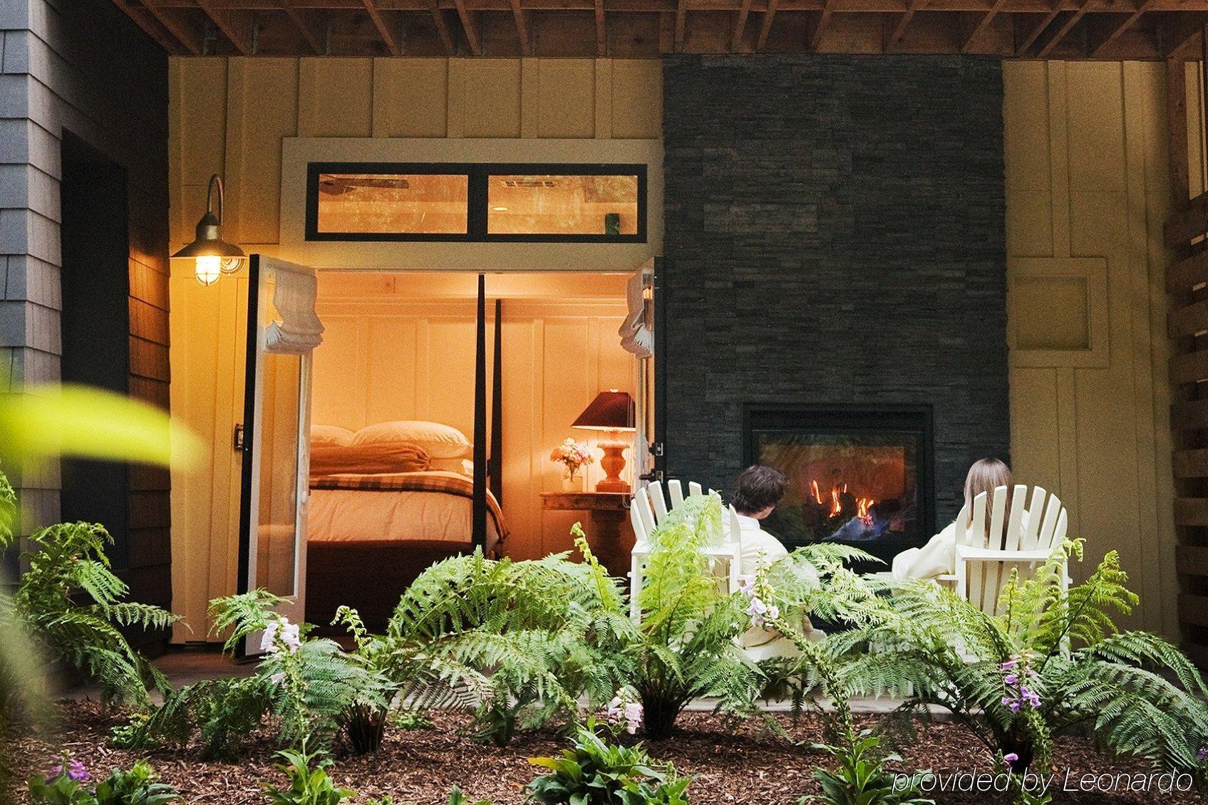 Farmhouse Inn Forestville Екстериор снимка